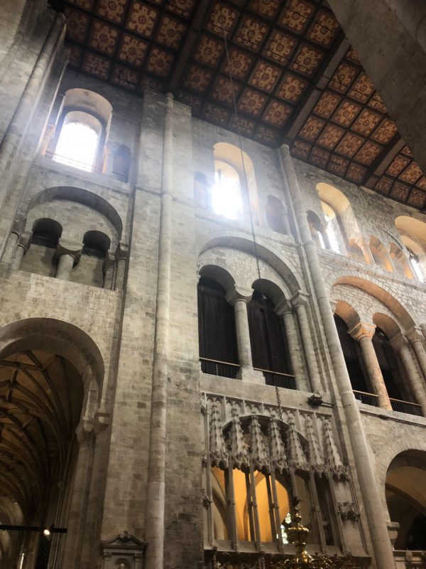 winchester cathedral inside